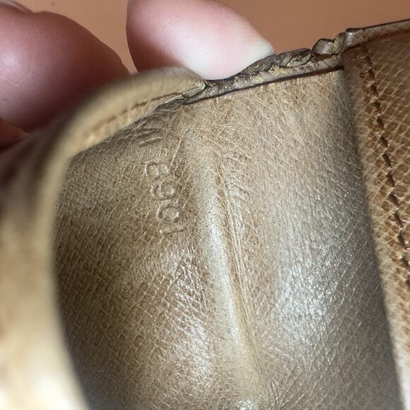 Authentic Louis Vuitton Men's Bifold Wallet Pre-used Vintage - Picture 13 of 16